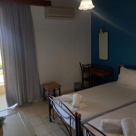 Hotel Tainaro ルトラ・エディプソス エクステリア 写真